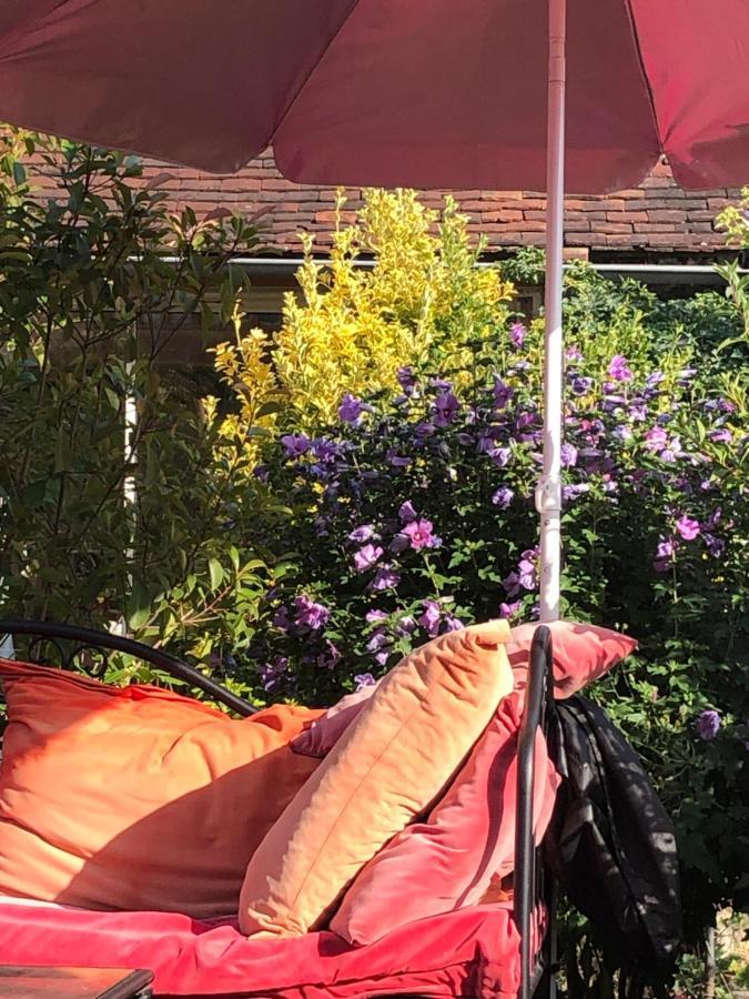 Hébergement de vacances De La Tronchoyse Entre Vins Et Nature *